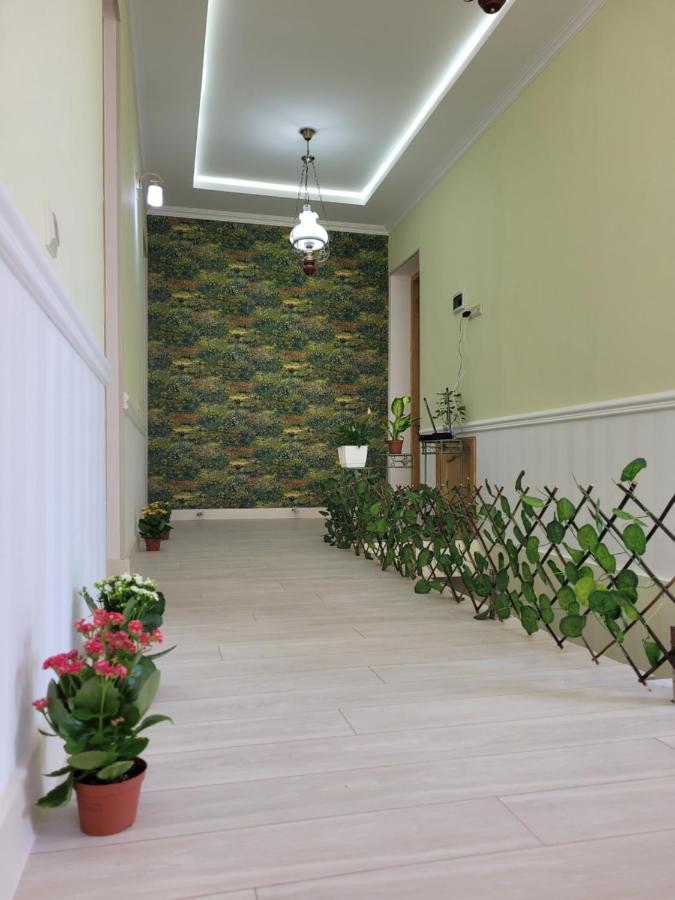 Hotel Dika Кутаиси Екстериор снимка